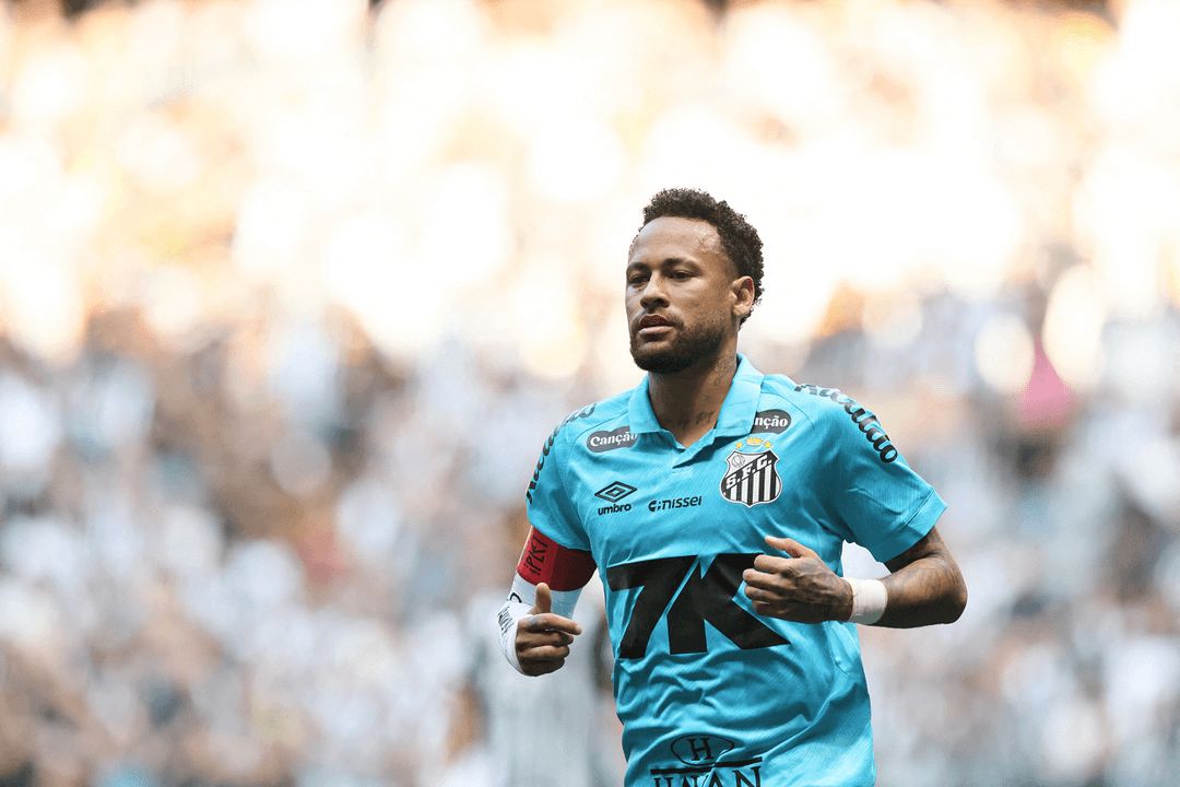 تقديرات بتوقف نيمار عن اللعب حتى نوفمبر القادم بسبب تعرضه للإصابه